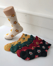 flower socks [플라워삭스 / 꽃양말 / 꽃무늬 / 플라워패턴 / 패션양말 / 포인트양말 / 귀여운 / 포인트아이템 / 긴양말 ]